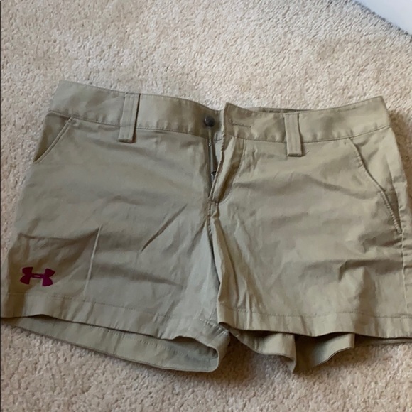 NWT Under Armour khaki shorts 🏌️‍♀️ - Picture 3 of 3